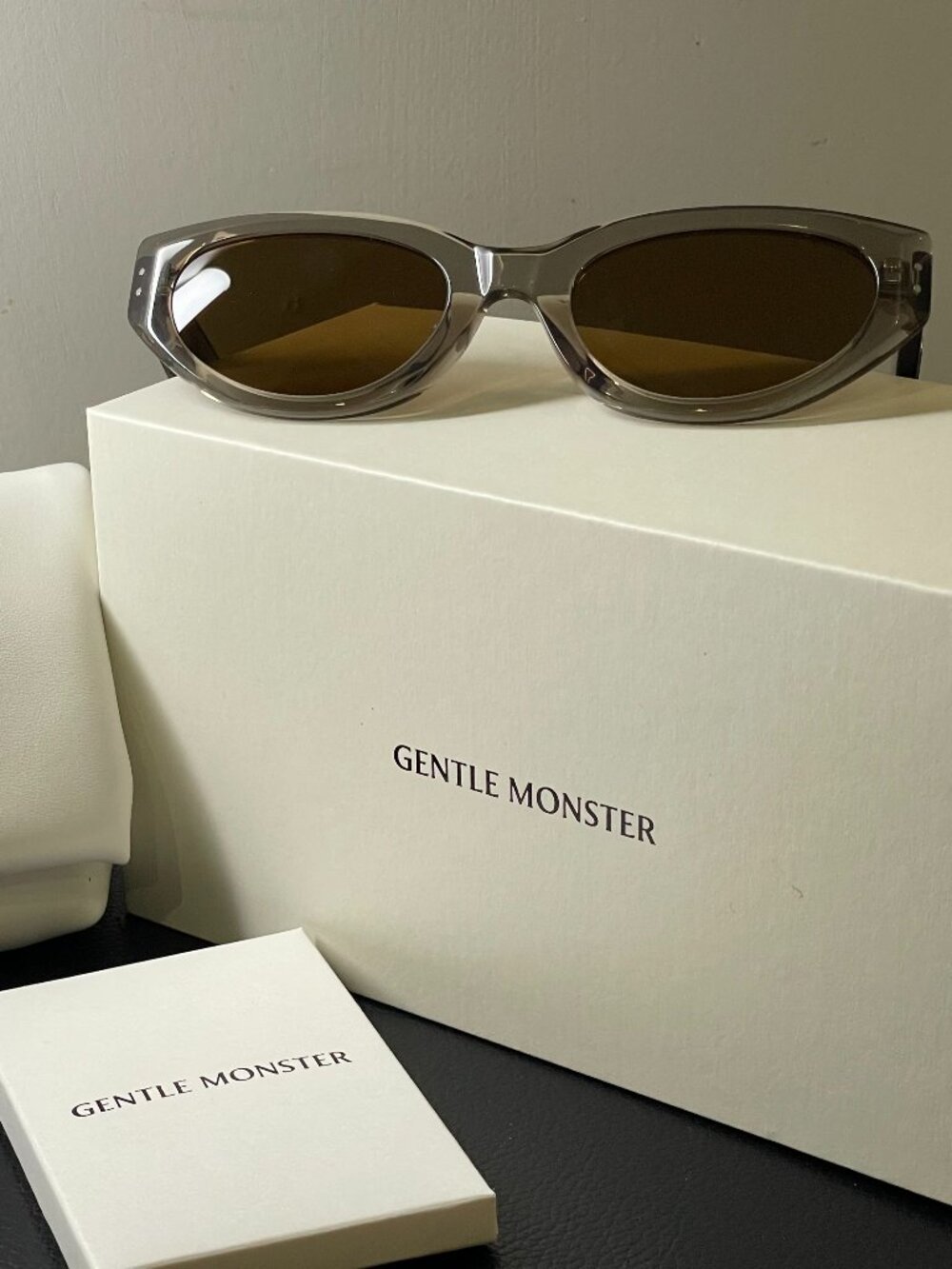 Gentle Monster Rococo | Transparent Brown Retro Cat-Eye Sunglasses